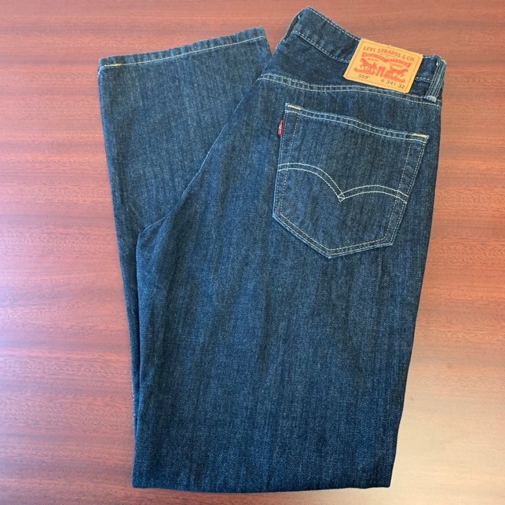 Men's 559 Levi's High Rise Mom Jeans EUC
